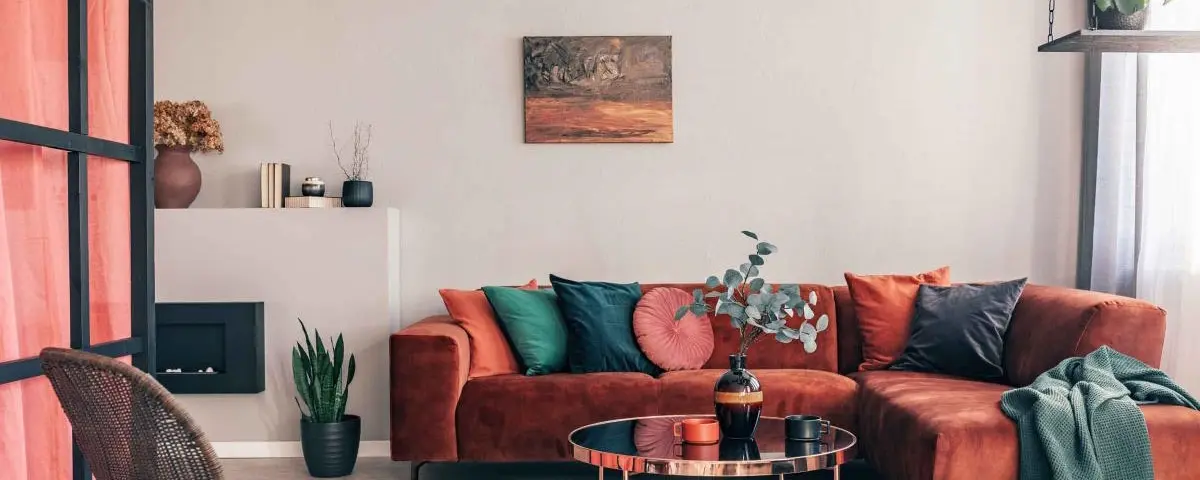 How to Choose a Painting for Your Interior in Cyprus: Top 6 Tips