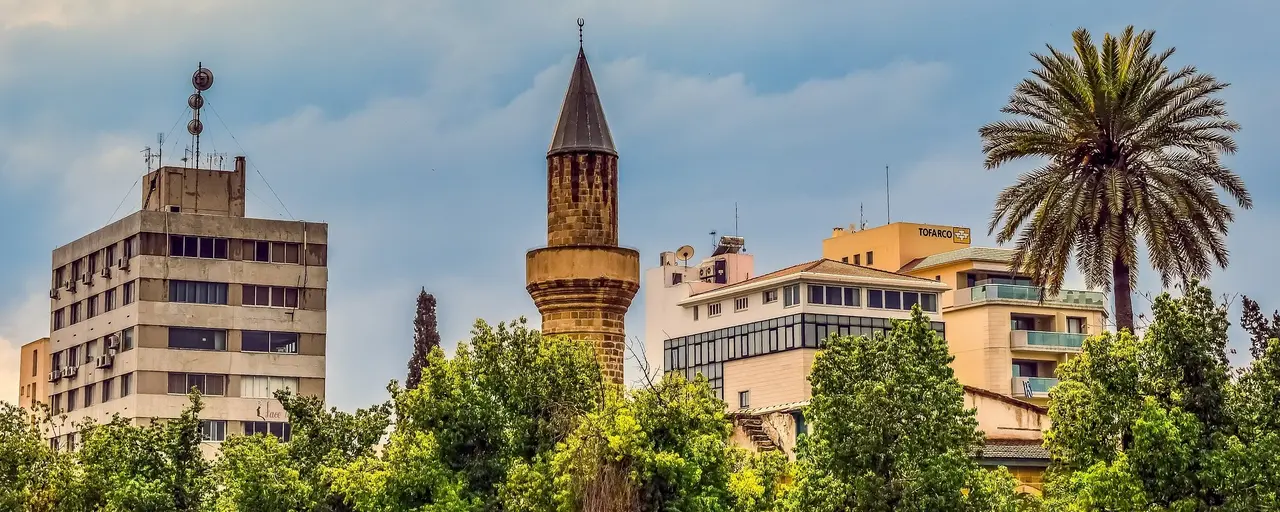 Pros and cons of living in Nicosia