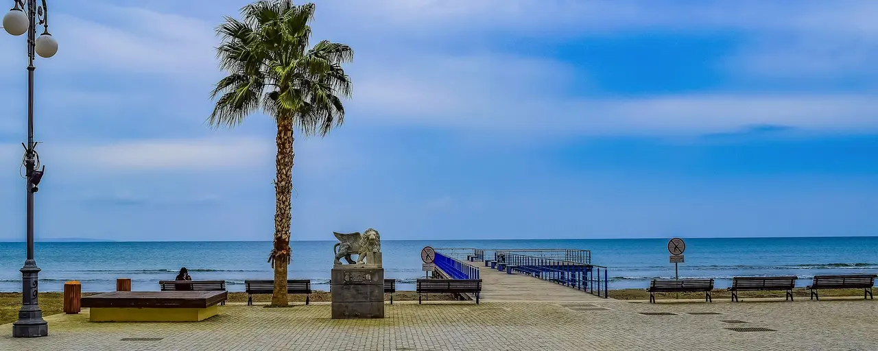 Benefits of living and doing business in Larnaca