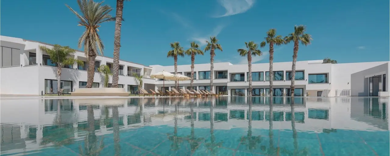 В Пафосе открылся новый 4-звезочный отель Paphos Hills