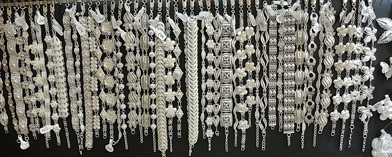 Traditional Cypriot jewellery: history, Lefkara silver and filigree
