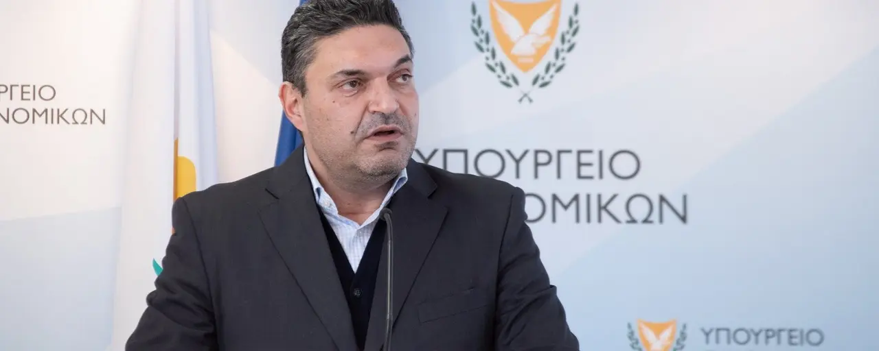Экс-министр Кипра раскрыл детали выдачи «золотых» паспортов в исключительных случаях