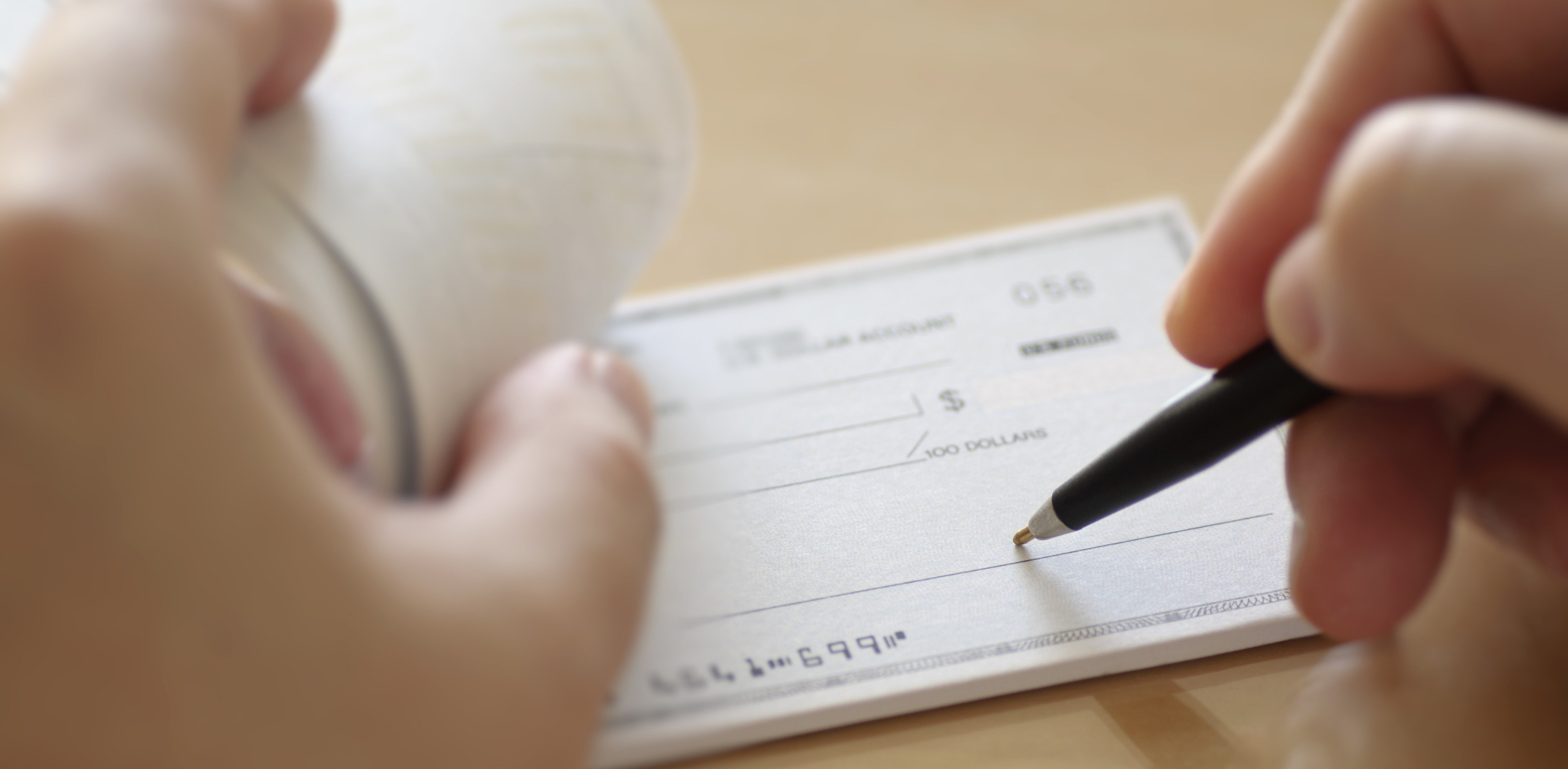 The Number of Unpaid Cheques in Cyprus Fell Sharply in July