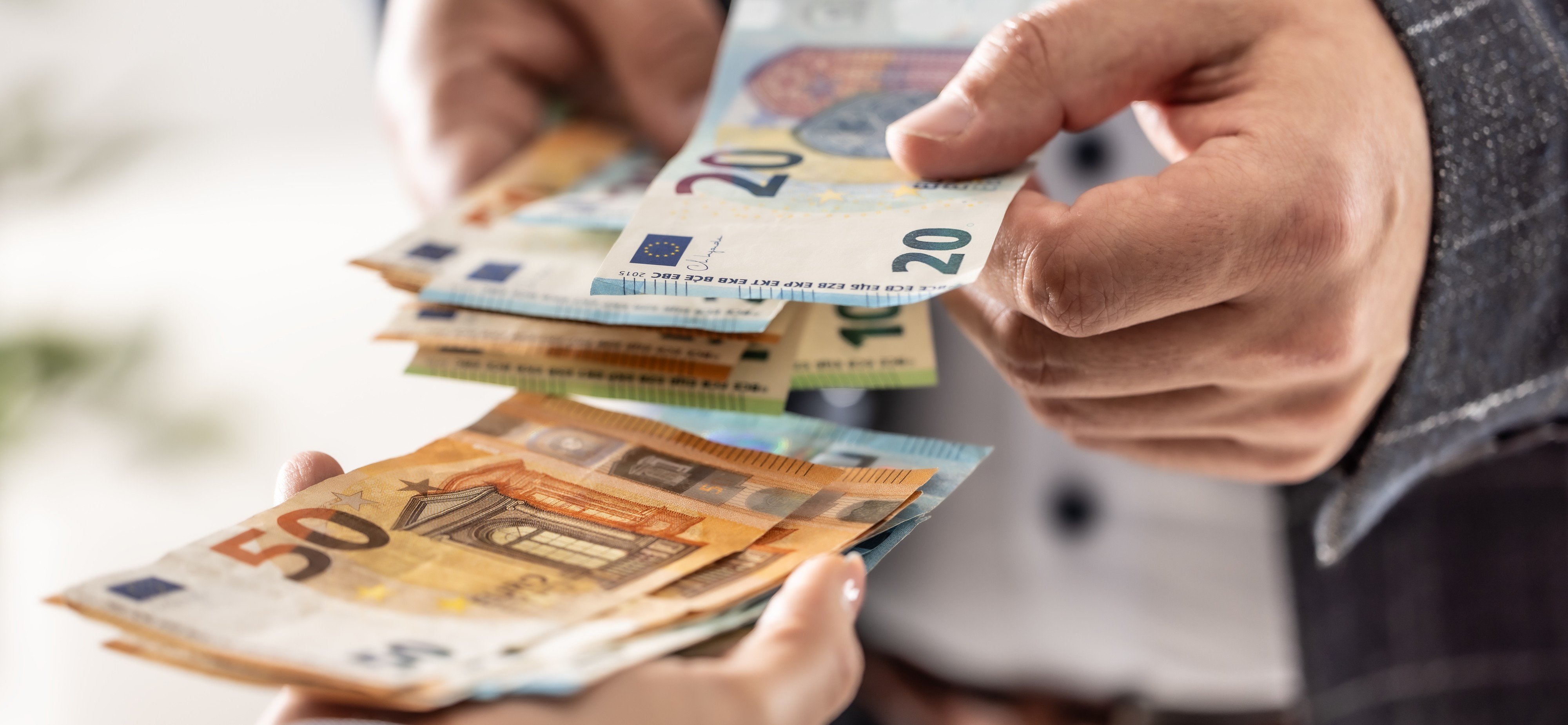 Cypriot Banks Reduce Deposits Held at the ECB