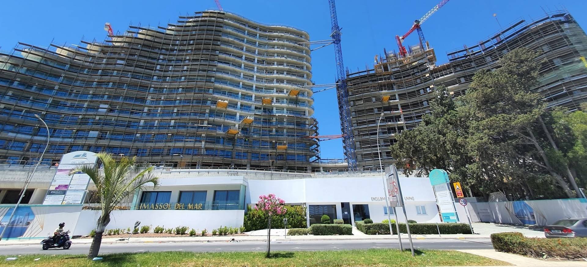 Do You Want to See Limassol Del Mar Showroom? You Should Hurry Up!
