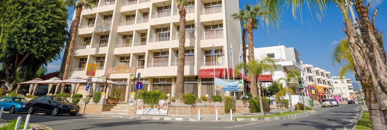 В Лимассоле снесут знаменитый Estella Hotel