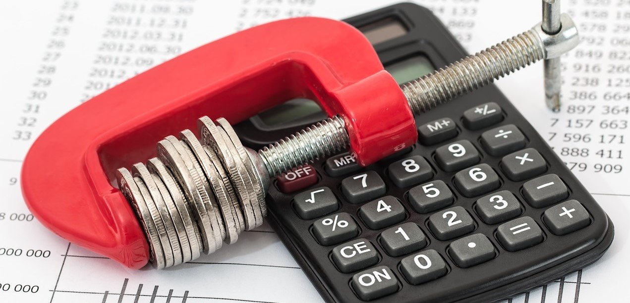 The payment of VAT in six installments based on a new law