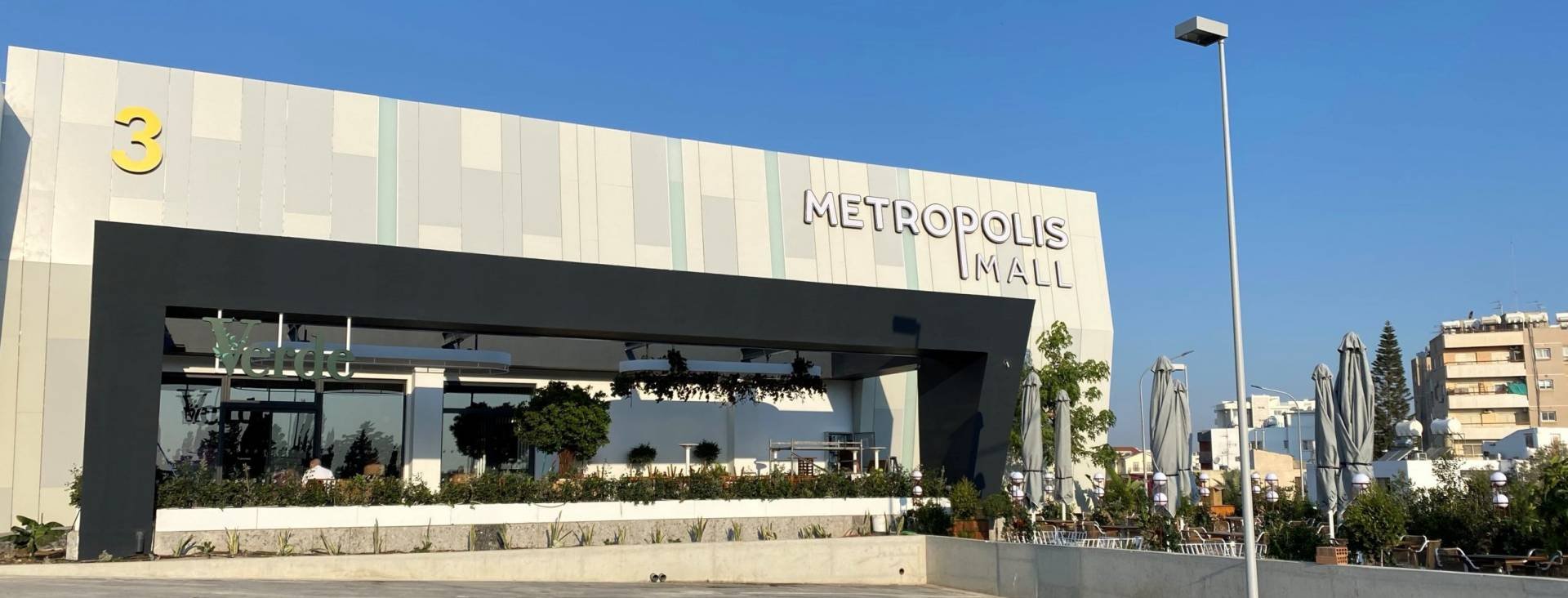 Larnaca Mall Finally Opens