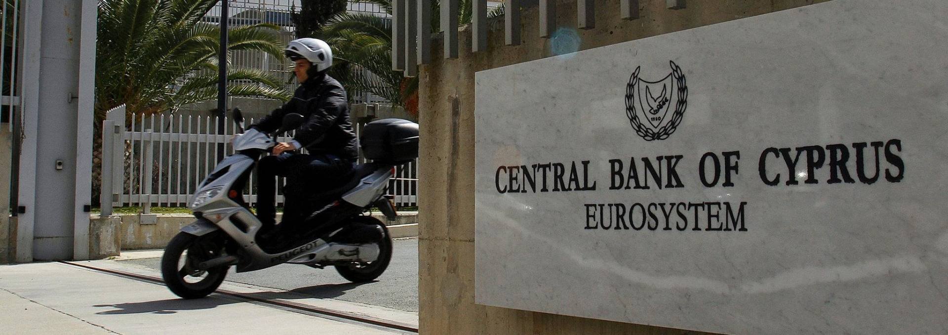 Central Bank of Cyprus Publishes Report on Deposits and Loans for Month of April