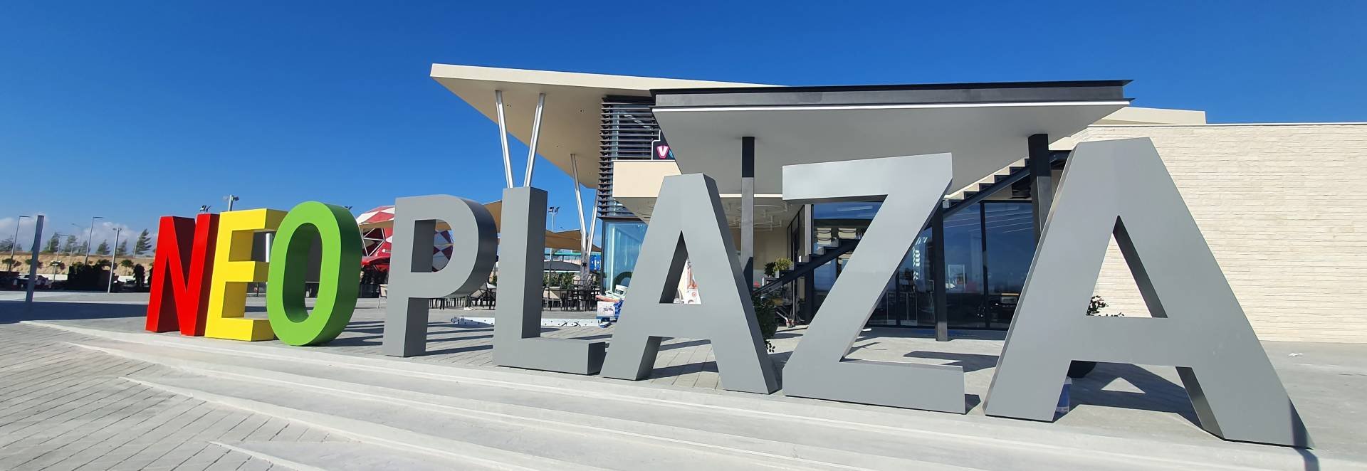 Neo Plaza Discount Village Opens in Cyprus