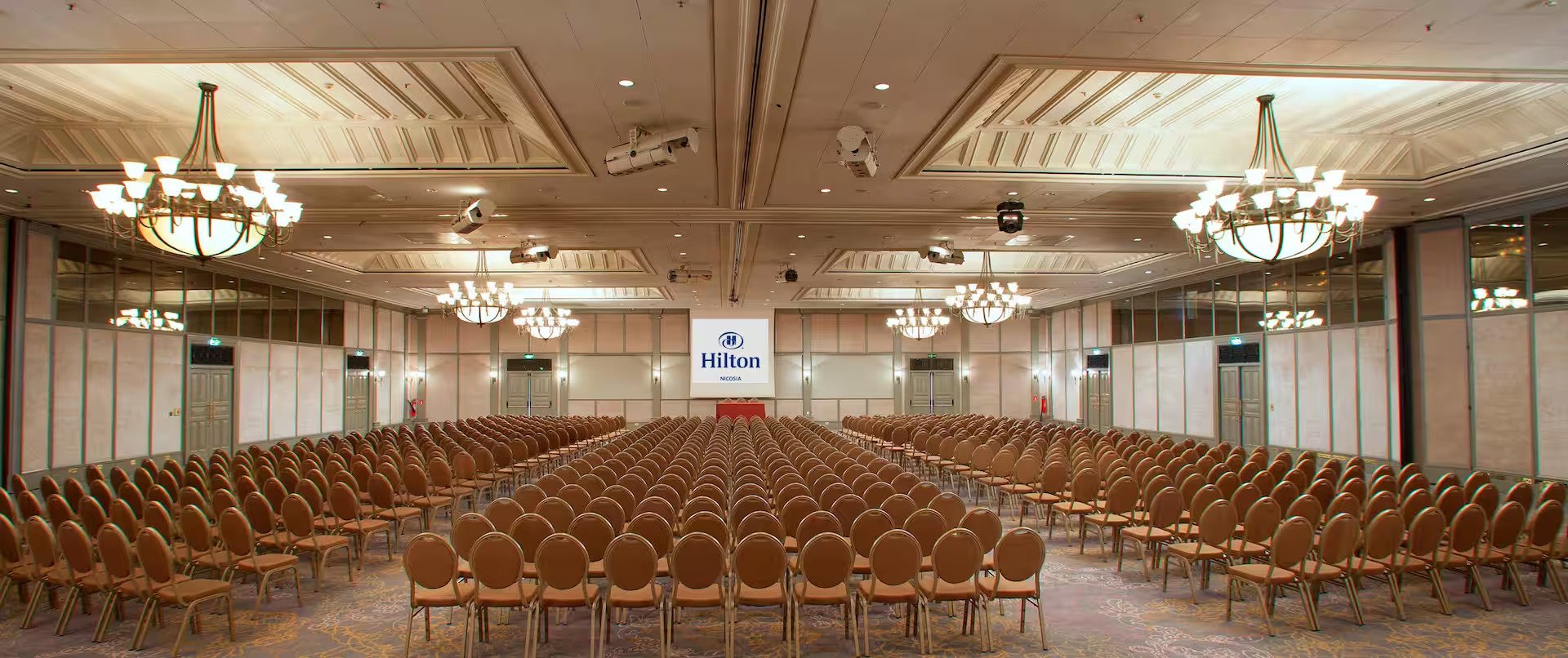 Hilton Nicosia открывает обновленный Ledra Ballroom