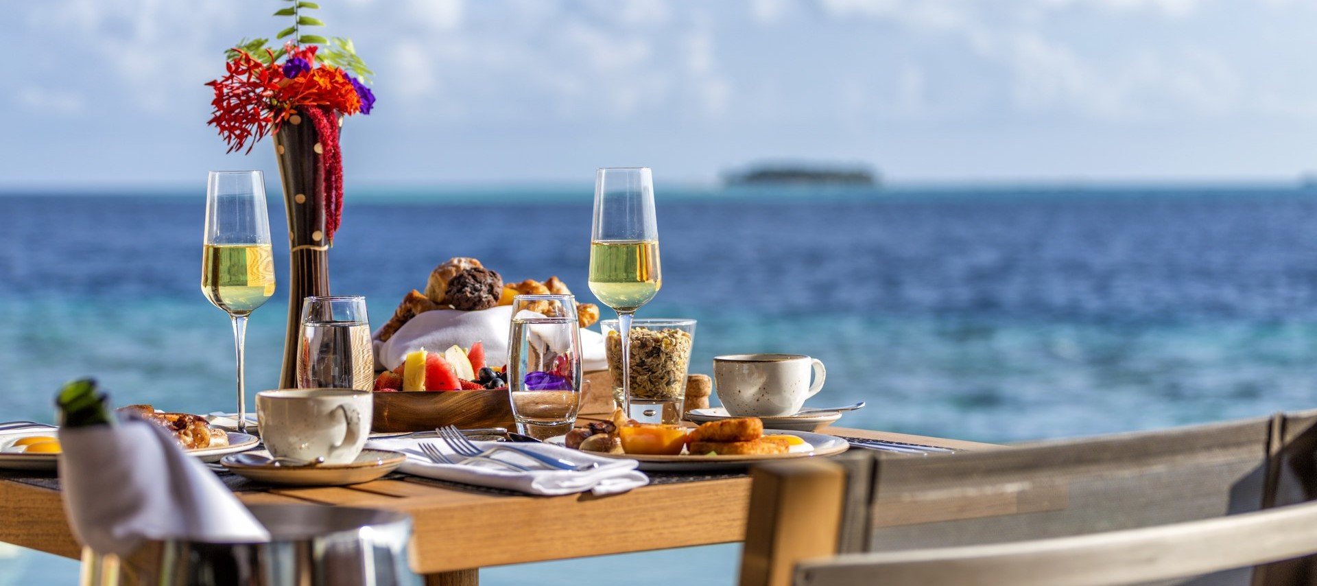 Top 5 restaurants in Larnaca with gorgeous sea views