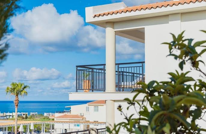 Пафос украсит новый жилой комплекс The Valley Collection