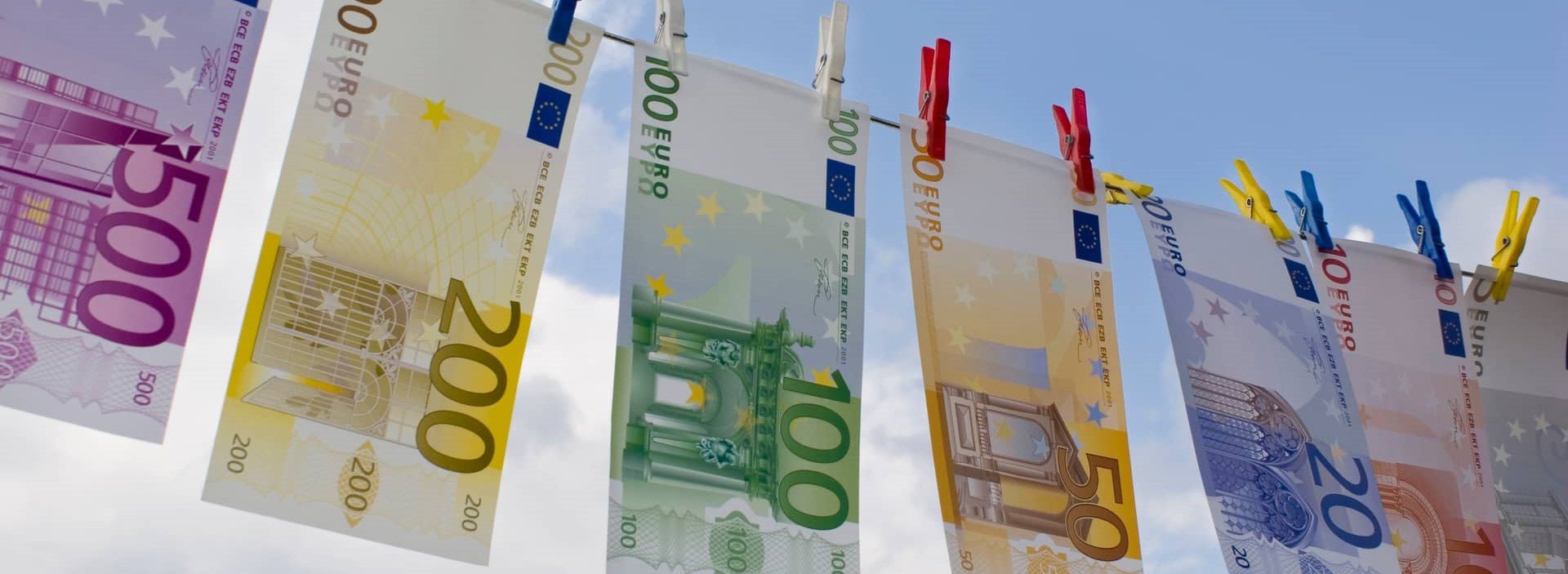 Payment in cash for amounts over 10 thousand euros will be prohibited in Cyprus