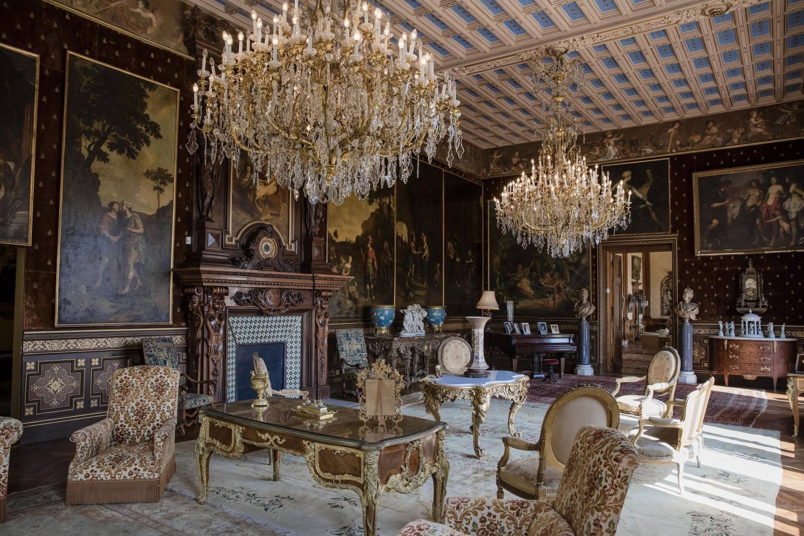 Incredible Luxury: TOP 10 Most Expensive Houses in World