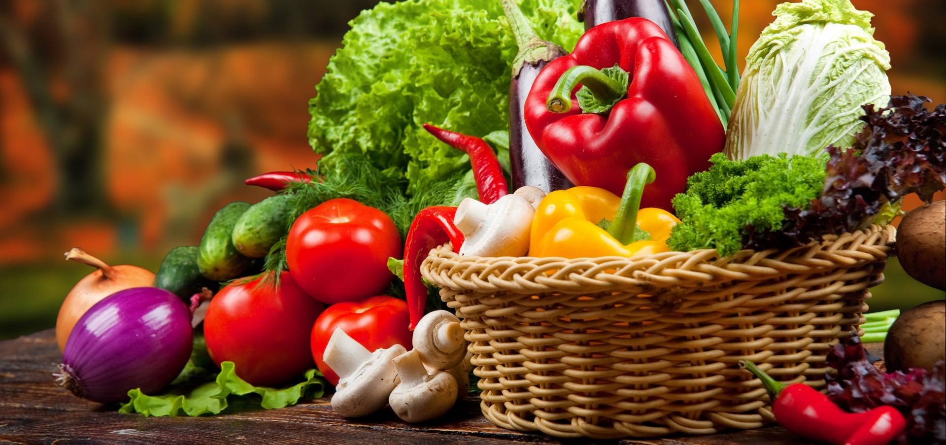 Shopping in Larnaca: where to find the nearest grocery store?