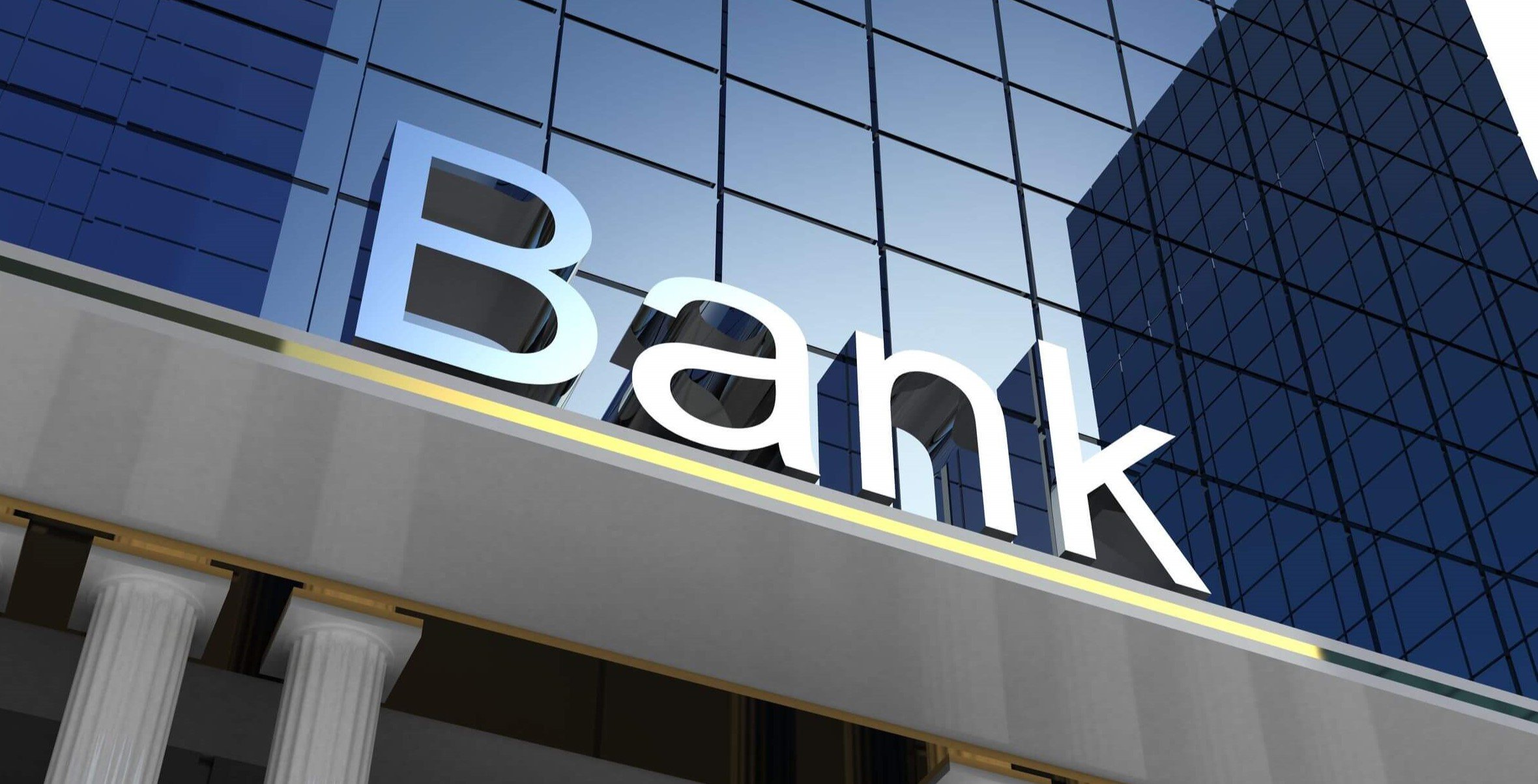 Fitch has upgraded the ratings of four leading banks in Cyprus