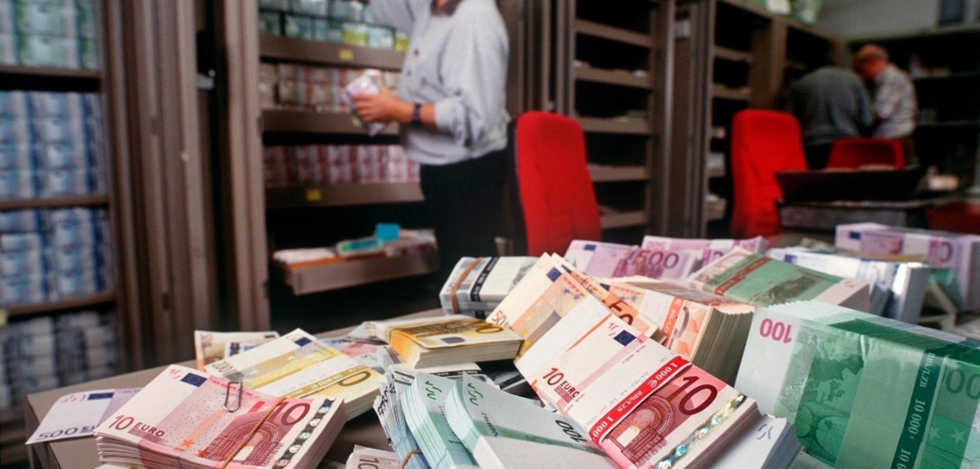 Cyprus Central Bank: deposits continue to grow and loans continue to decline