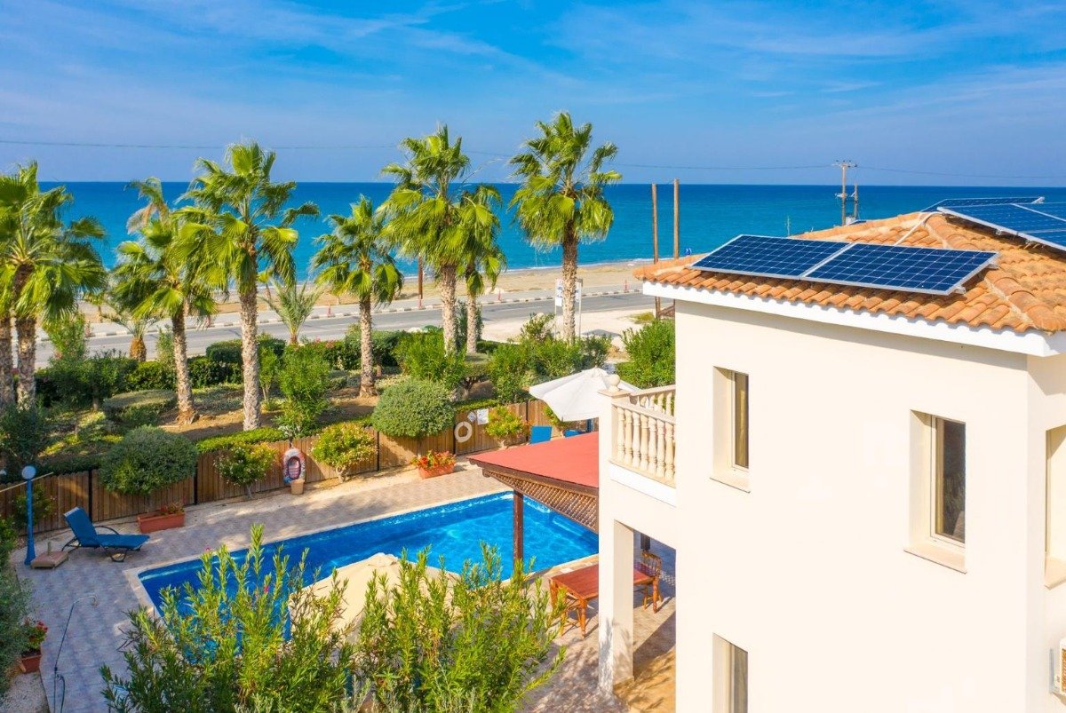 Which cities in Cyprus do foreign investors prefer?