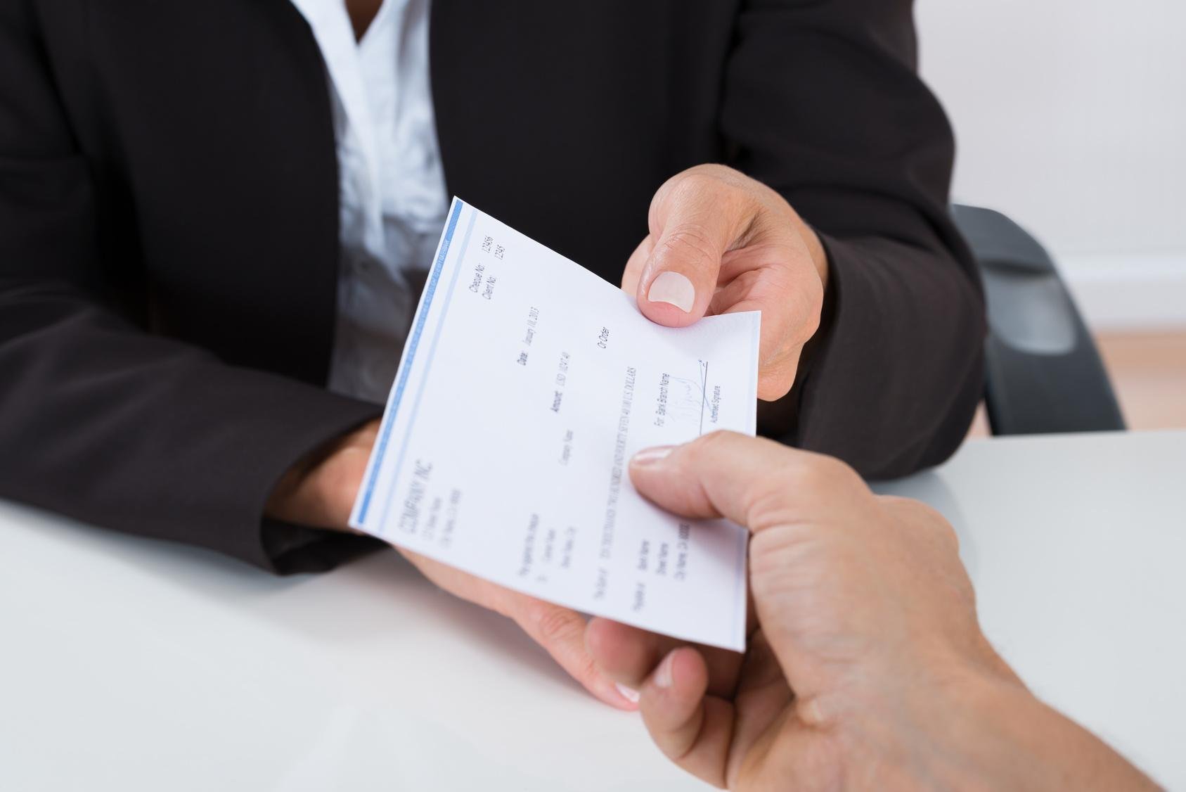 Total uncovered cheques fell significantly in Cyprus