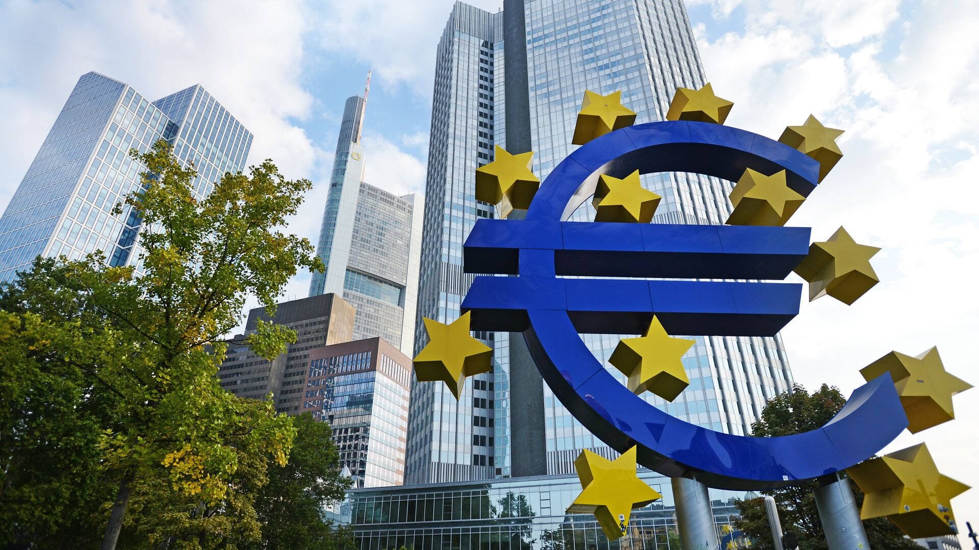 European Central Bank Raises Interest Rates for the First Time in Three Years