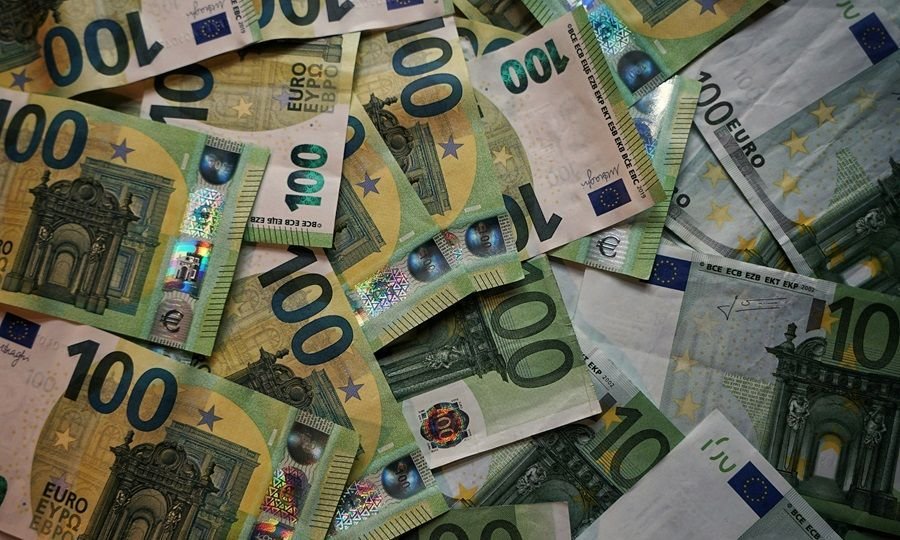 Жители Кипра хранят в местных банках 59,3 млрд евро