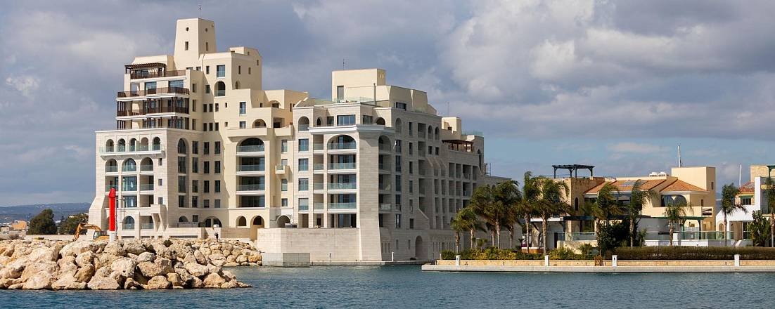 Более 80% квартир в уникальном проекте Castle Residence в марине Лимассола продано