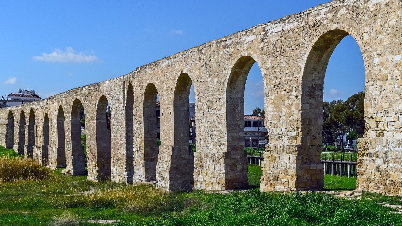 Kamares in Larnaca: Past and Present