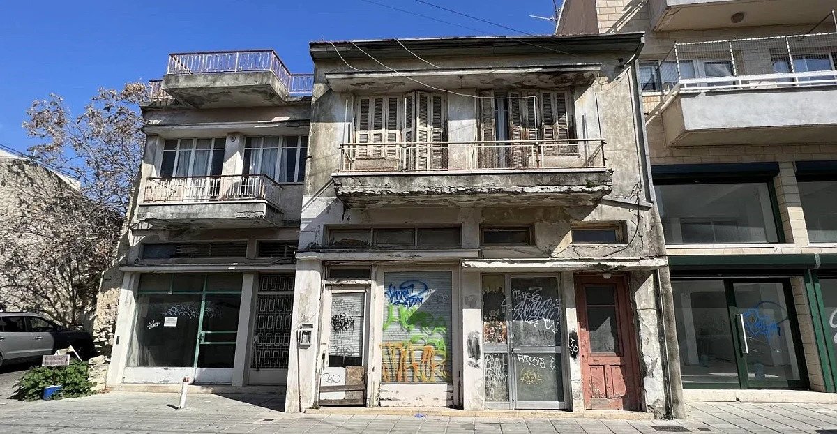 Nearly 1,000 Buildings in Limassol Declared Potentially Dangerous