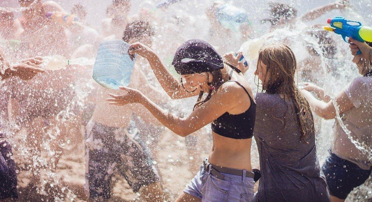 Kataklysmos in Cyprus: no way to stay dry!