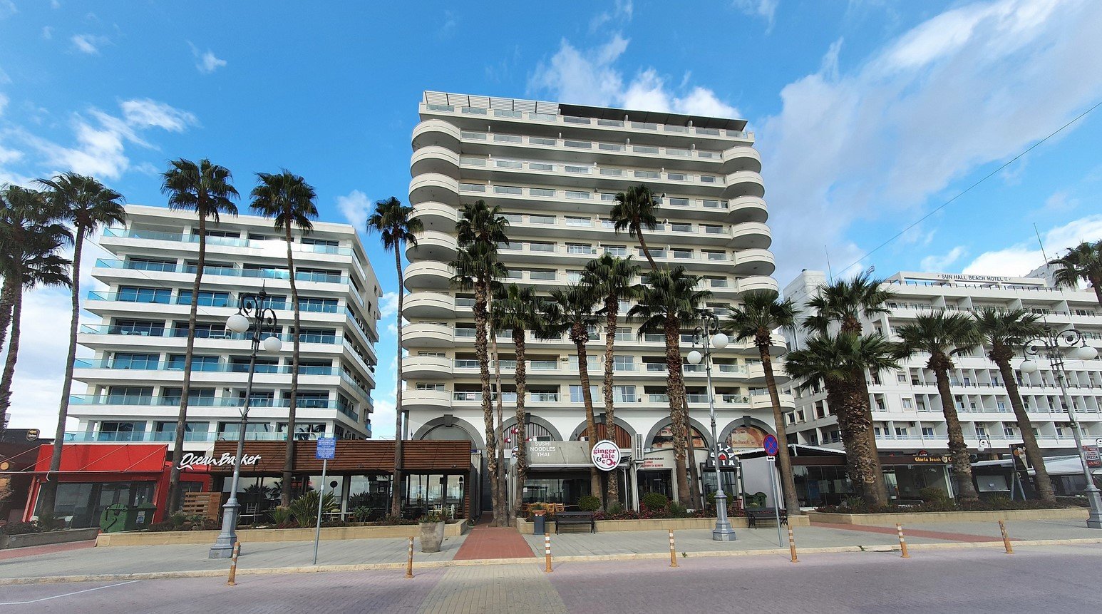 Which neighbourhoods in Larnaca are most at risk of fire outbreaks
