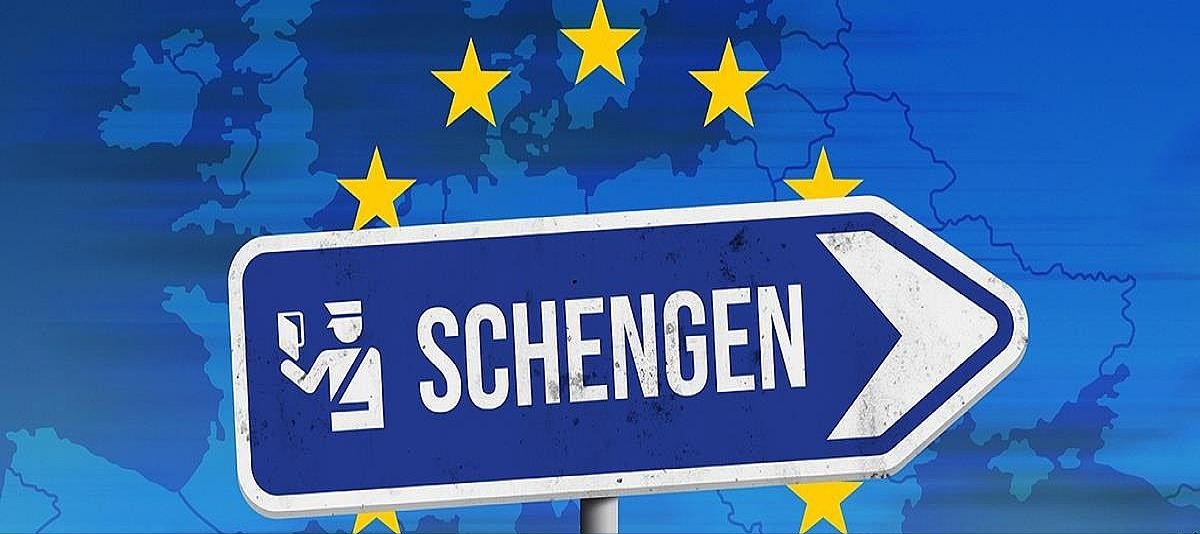 Christodoulides Urges EU to Accelerate Cyprus’s Accession to Schengen