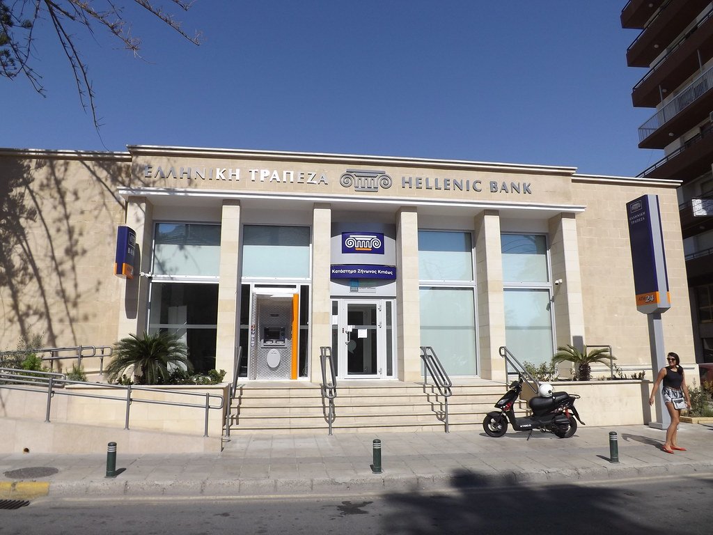 Международное агентство Moody's повысило рейтинг Hellenic Bank