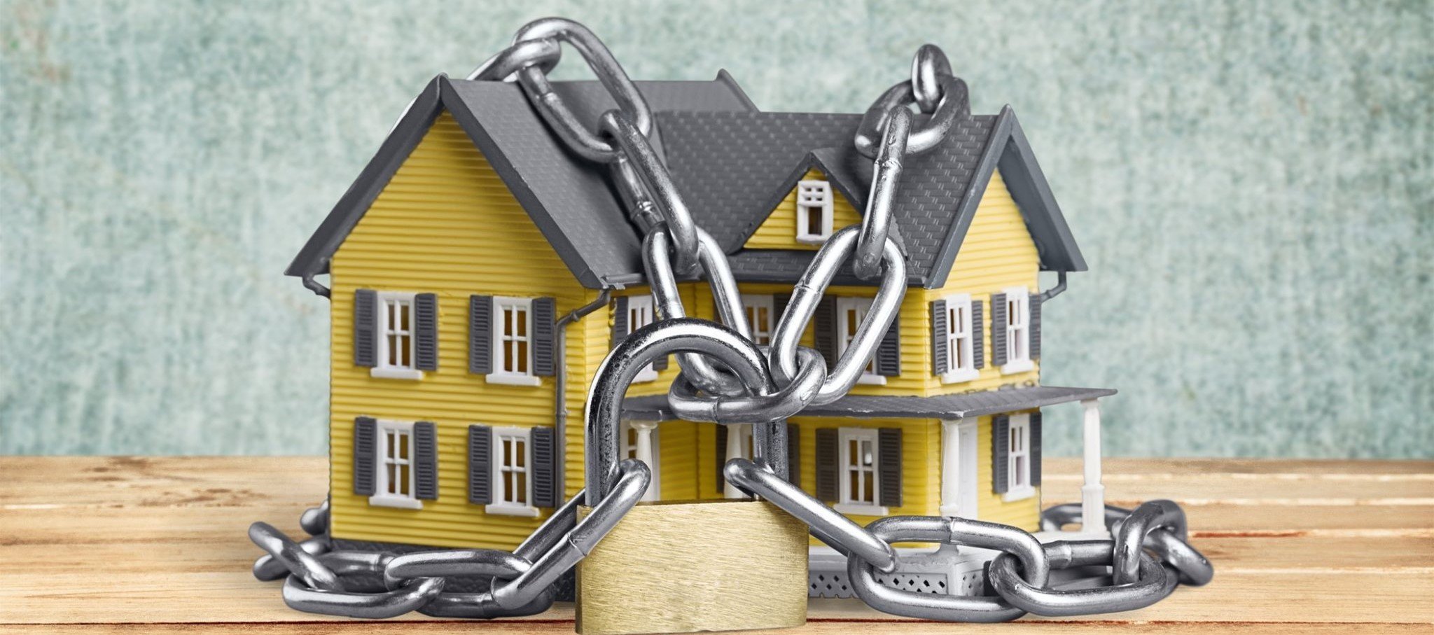 Cyprus banks impose moratorium on sale of mortgaged property