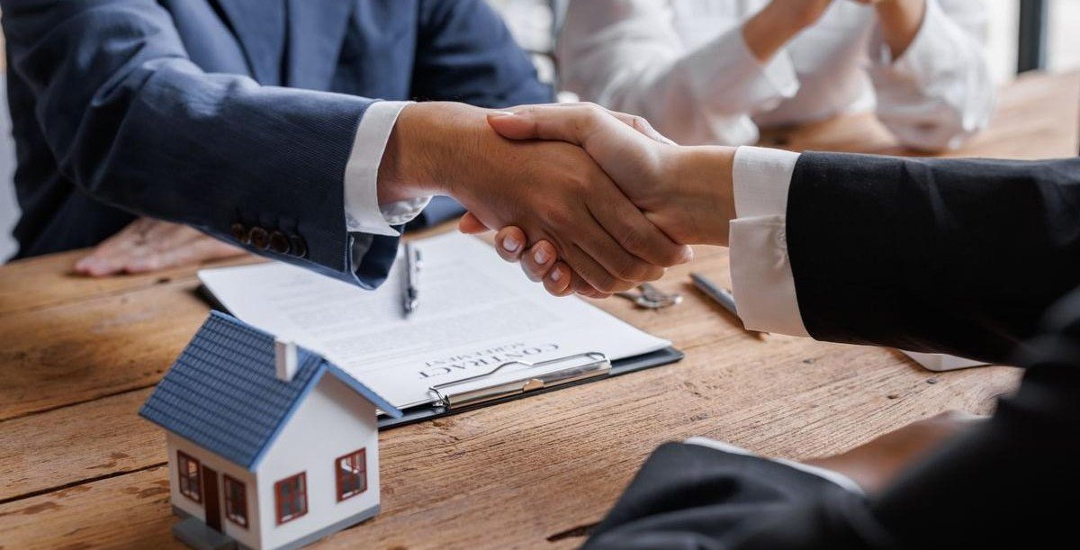 Property sales to foreigners in Cyprus have declined