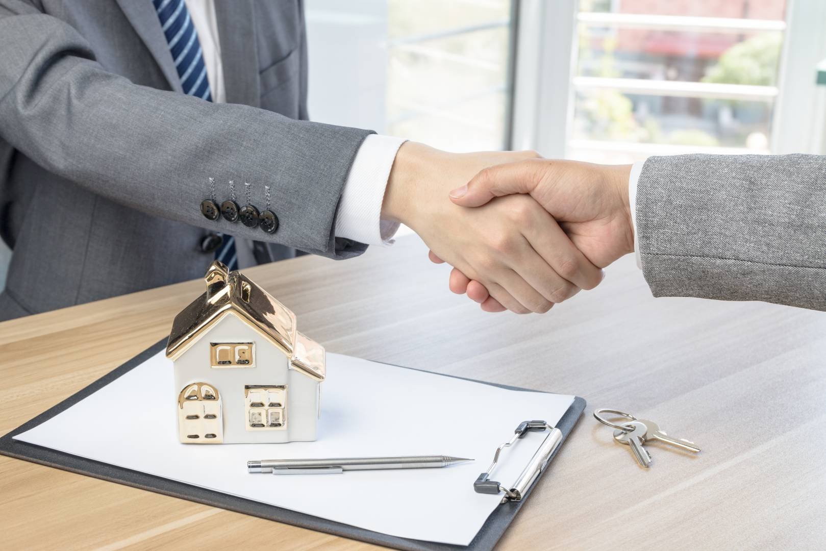 На Кипре рекордное снижение количества сделок купли-продажи недвижимости