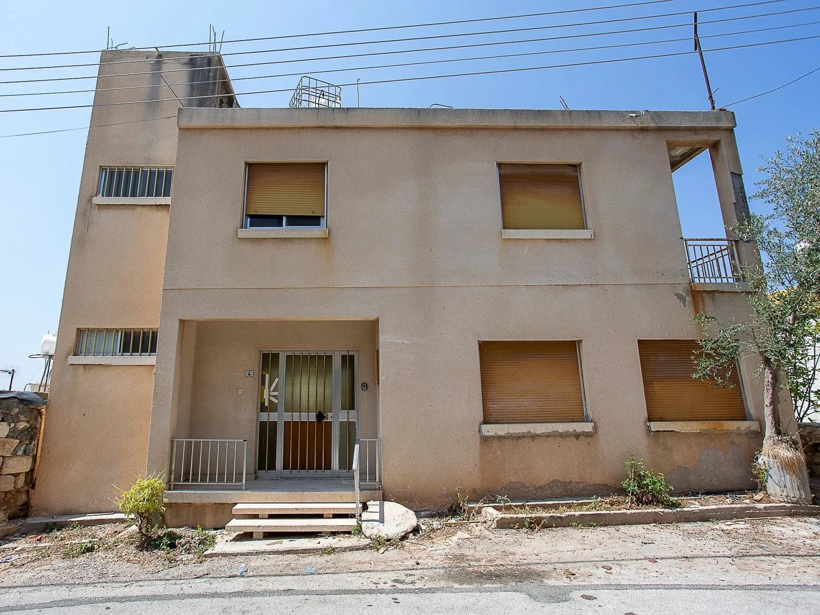 Refugees in Cyprus Wait Years for Title Deeds to Their Homes