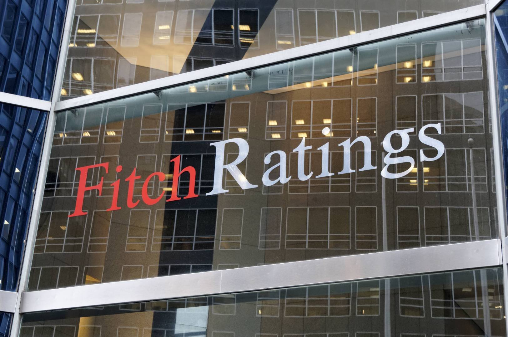 Fitch подтвердило негативный прогноз для кипрских банков