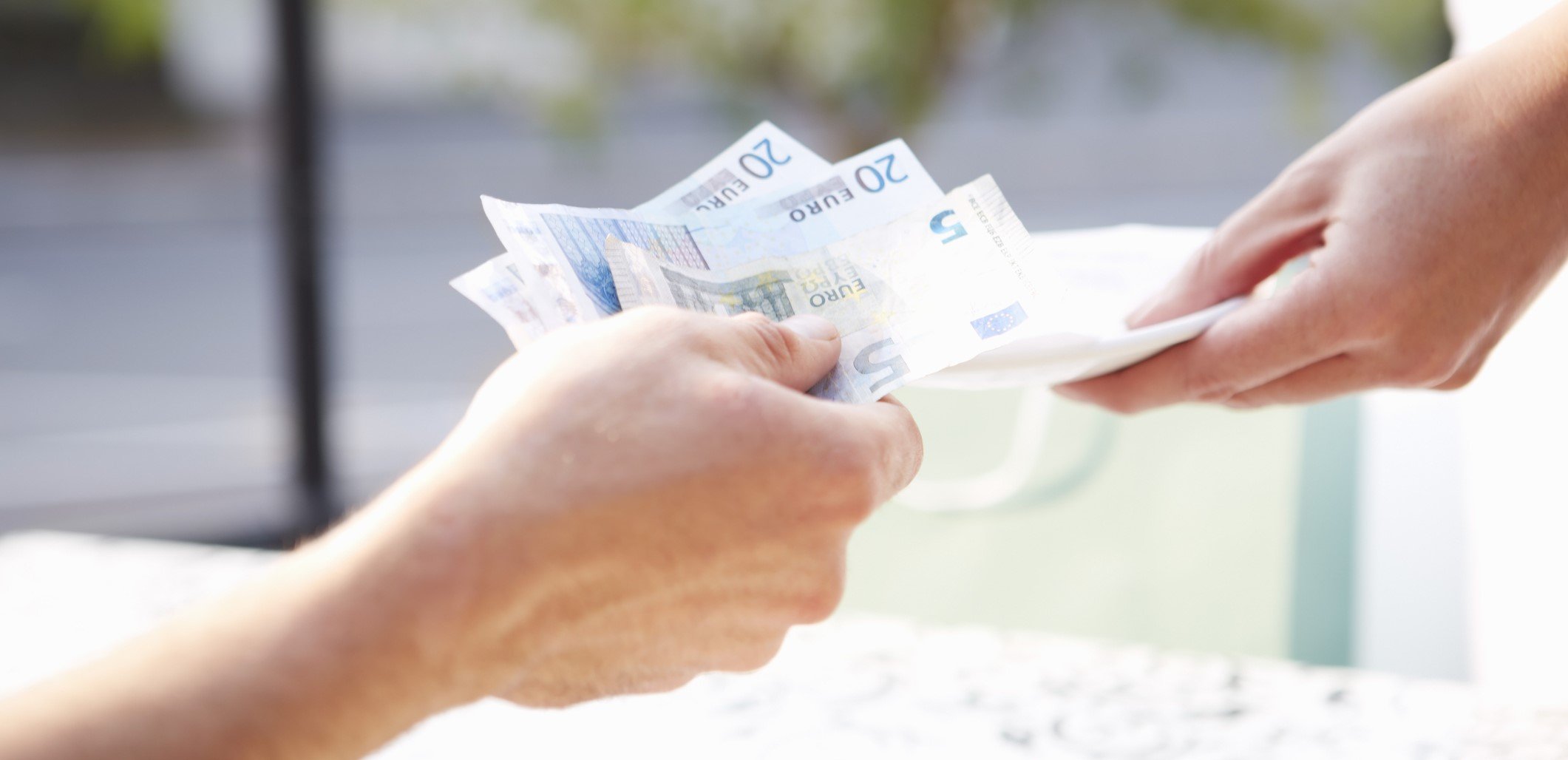 Cyprus government to return €14m to local businessmen