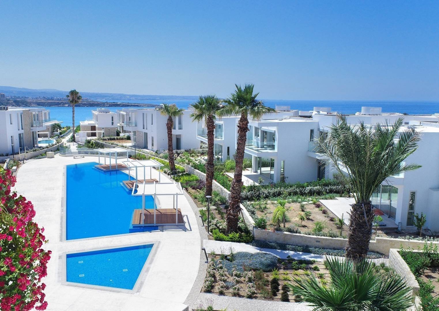 Проект Coral Seas Villas в Пафосе удостоился престижной премии European Property Awards
