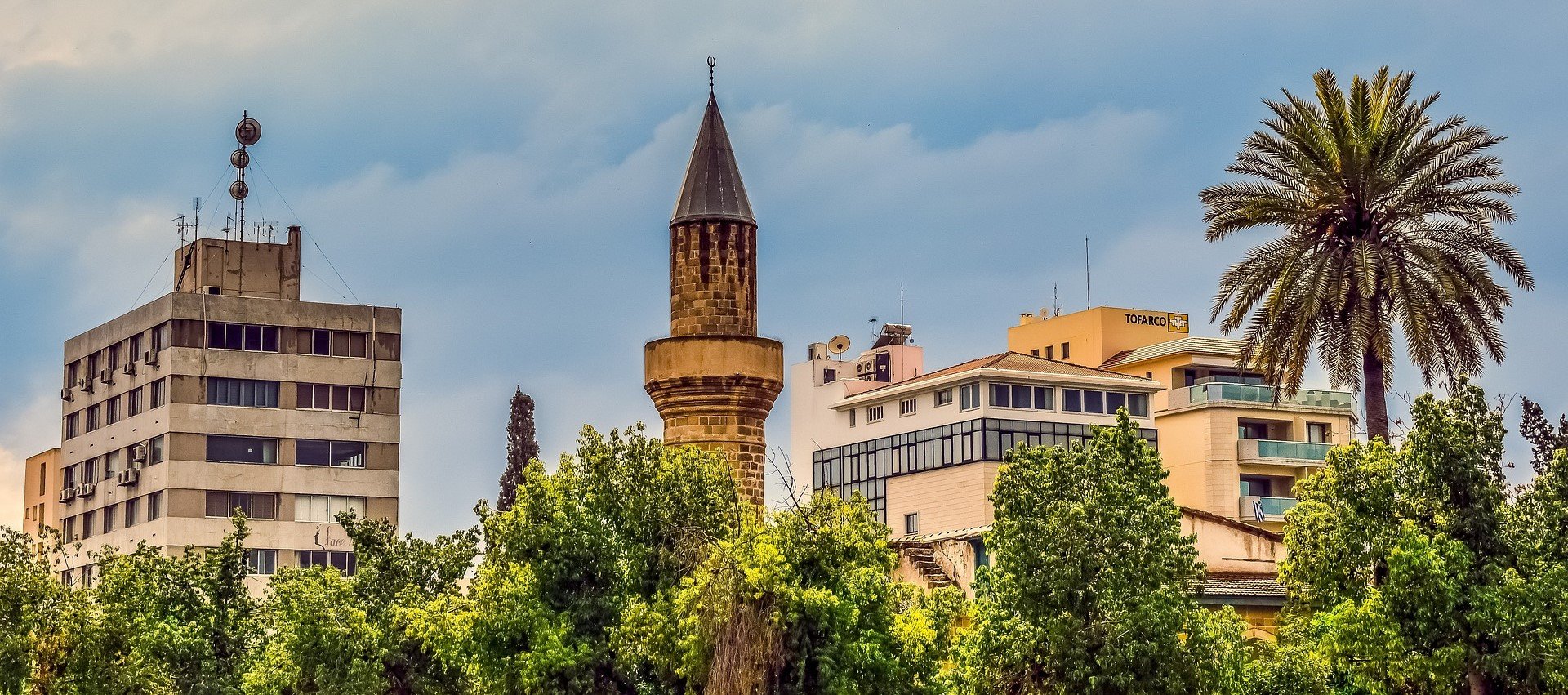 Pros and cons of living in Nicosia