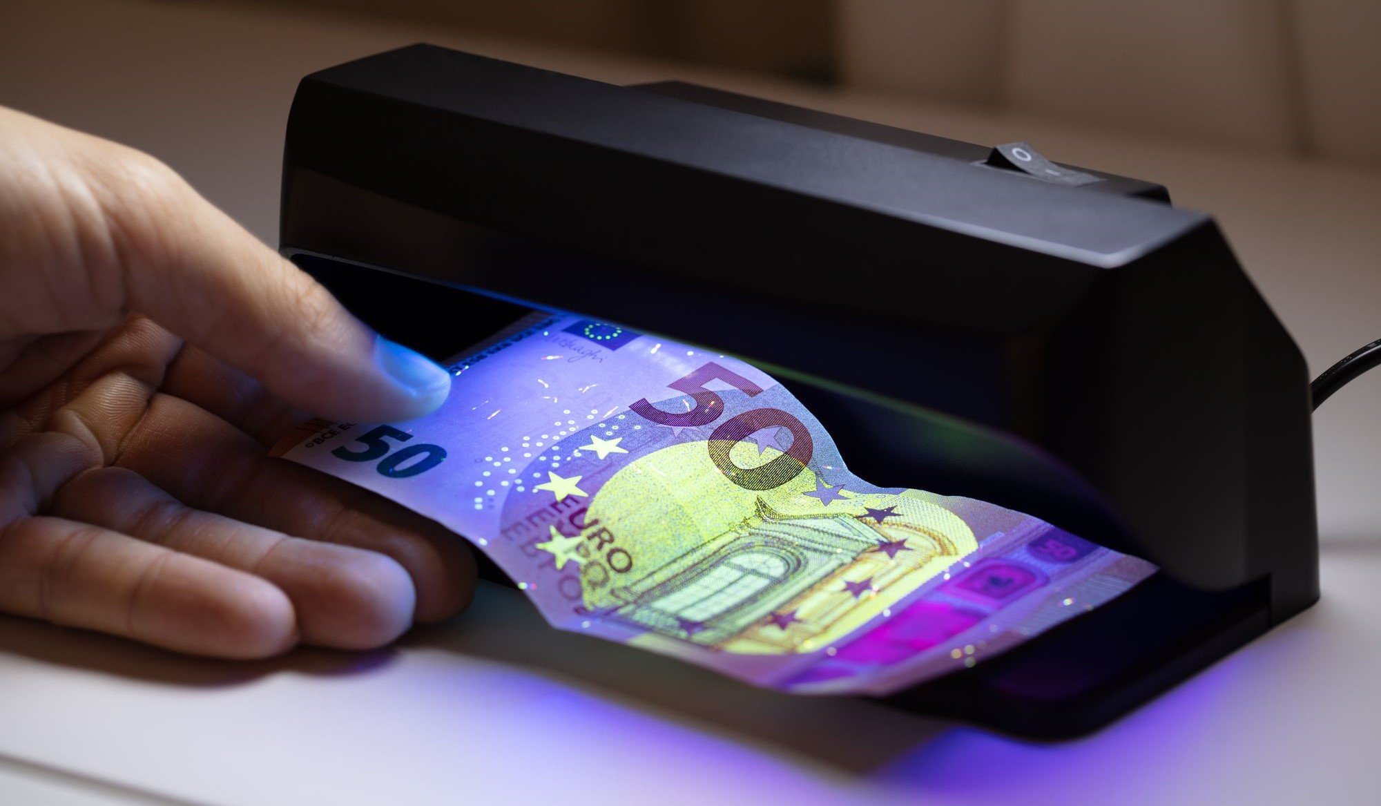 Number of counterfeit banknotes in Cyprus decreased