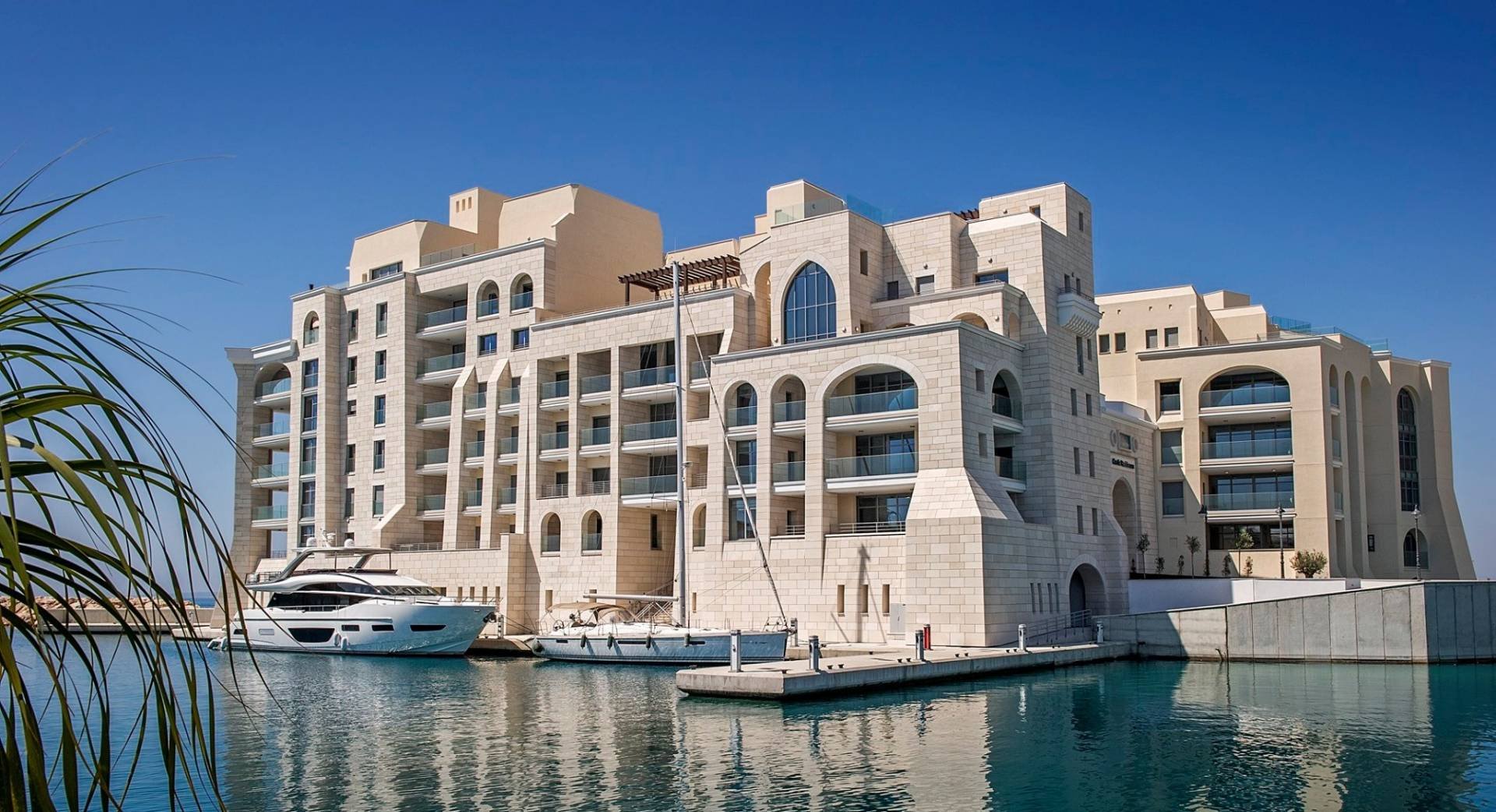 В элитном комплексе Castle Residence в Лимассоле остались в продаже считанные квартиры