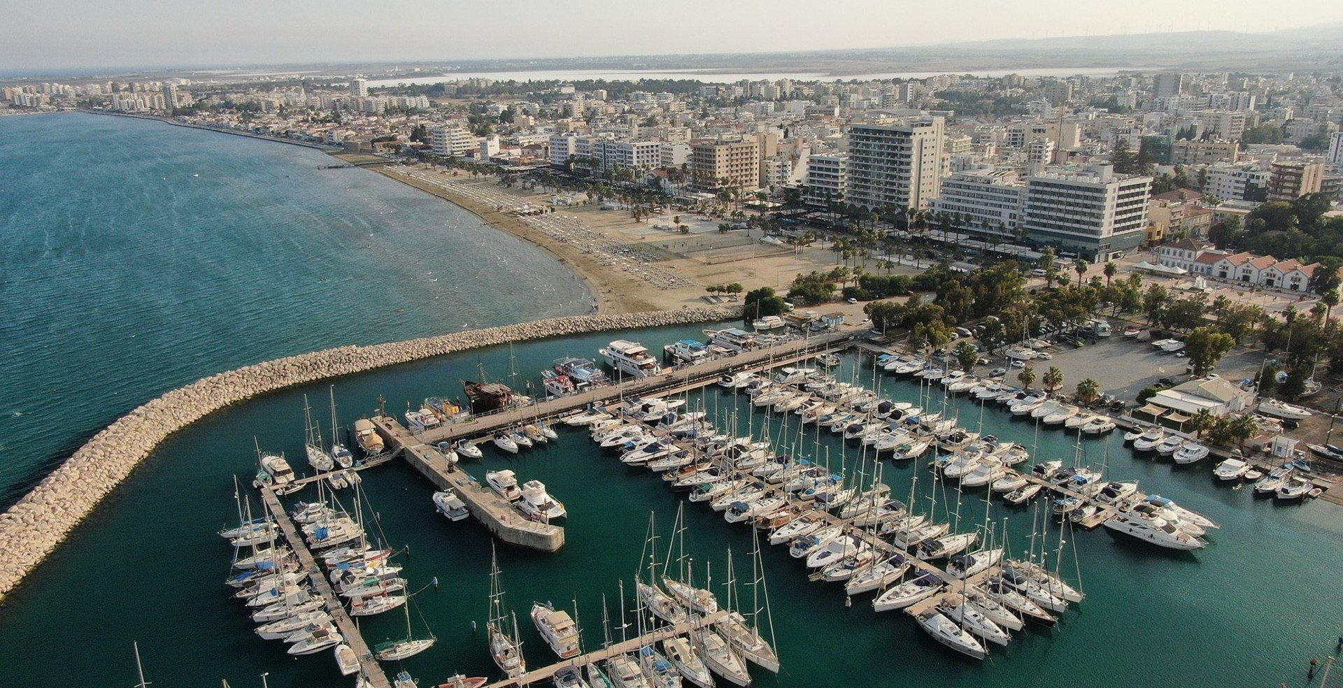 Work on the modernisation of Larnaca marina has resumed