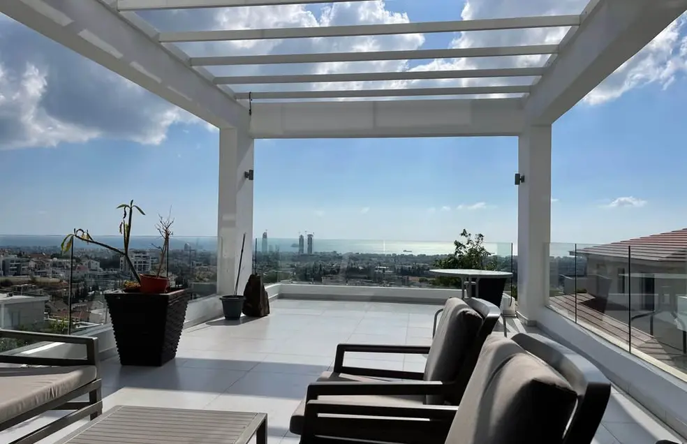 2-bedroom penthouse in Limassol / Panthea - Image 1
