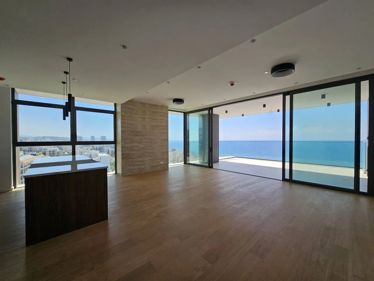 - Image 1