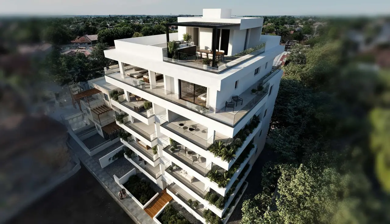  - Image 1