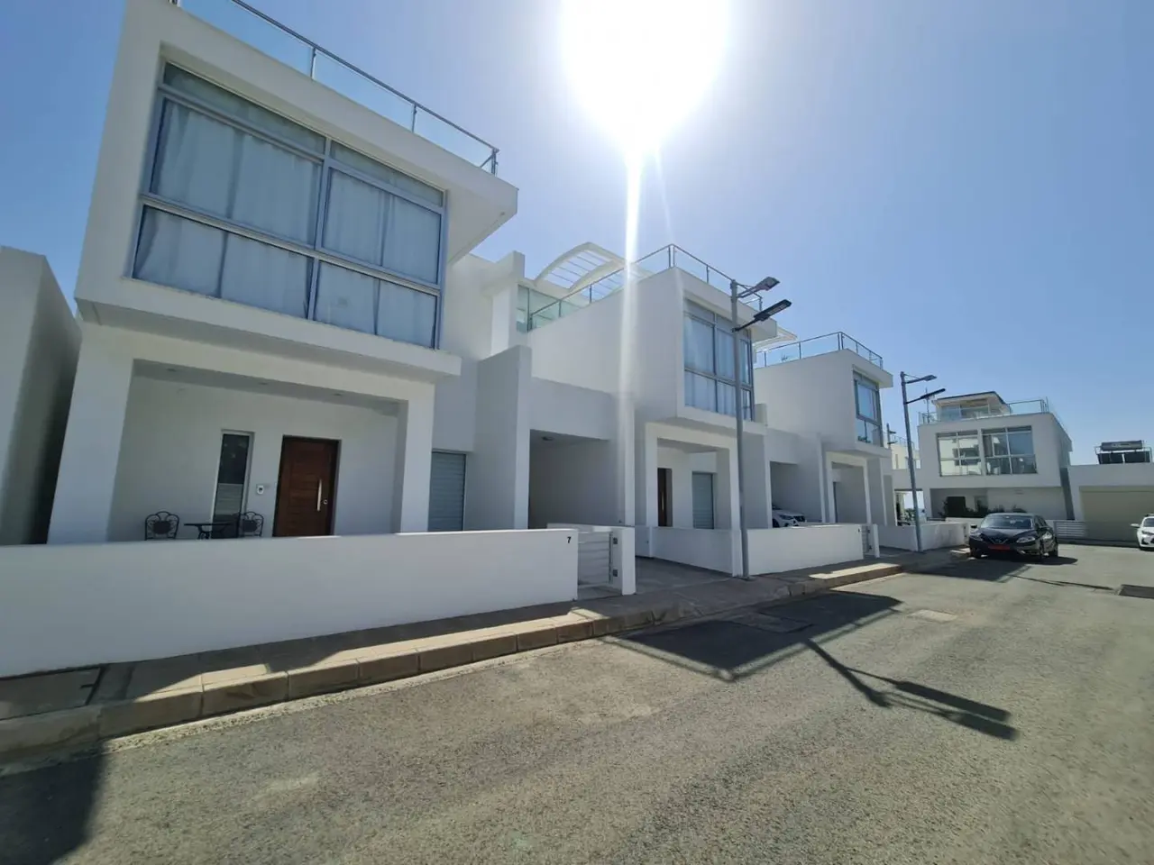  - Image 1