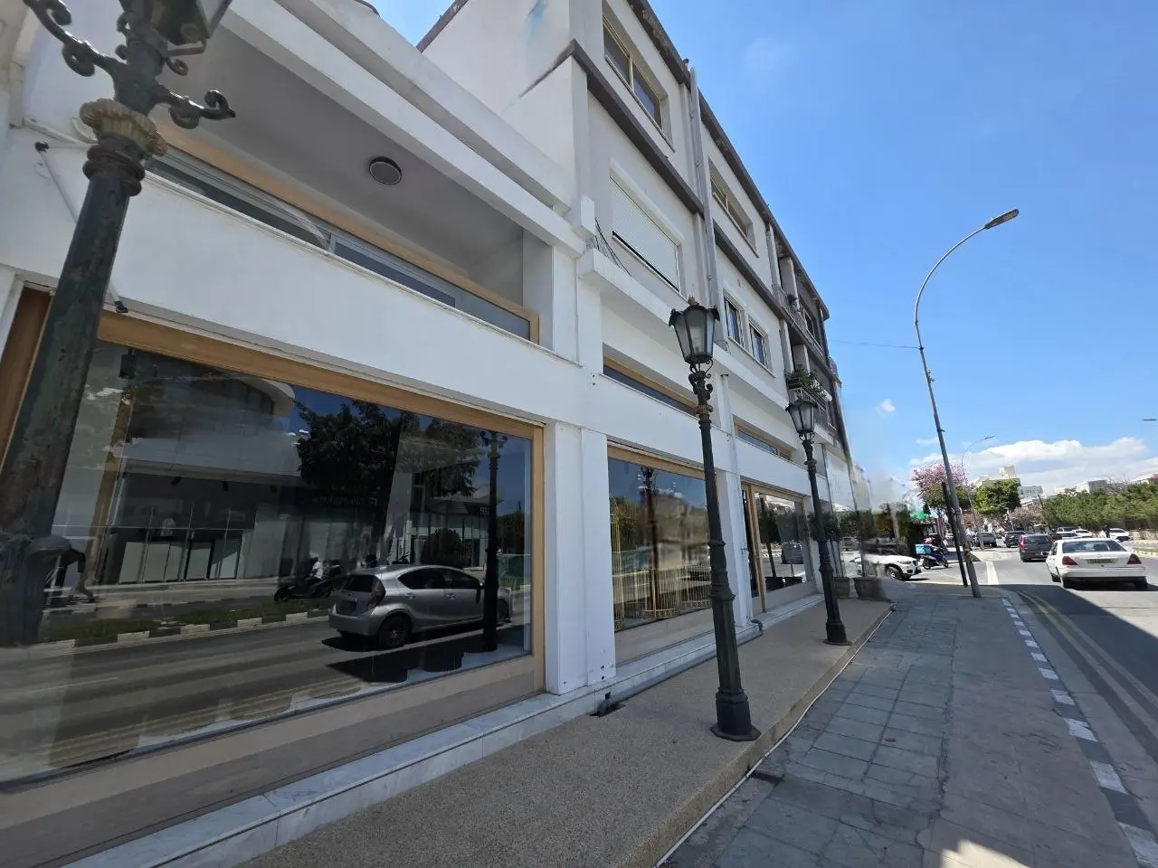 - Image 1