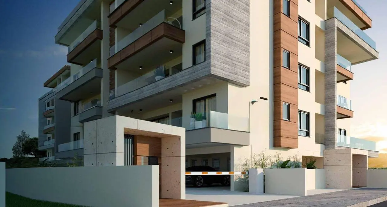  - Image 1